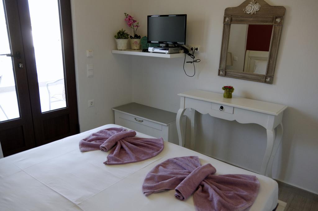 Eleni Boutique